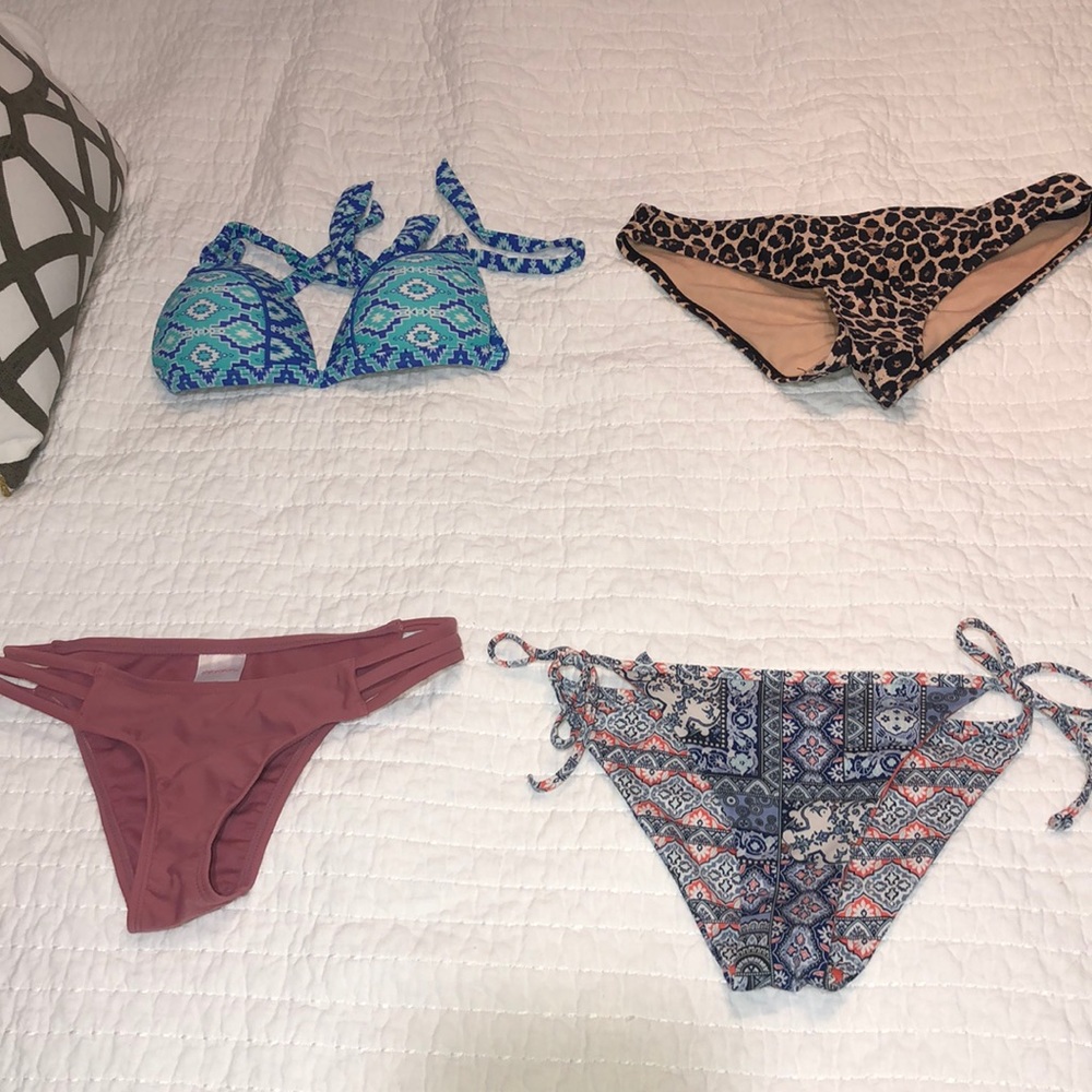 random bikini pieces